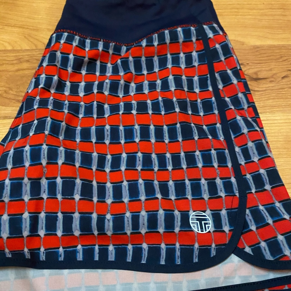 Tory Sport Short